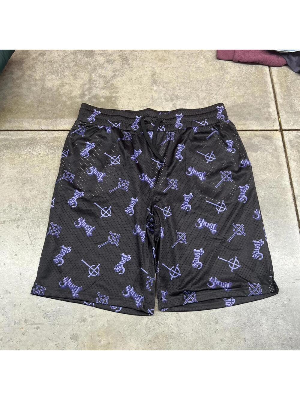 vintage ghost hot topic all over print gym shorts size large